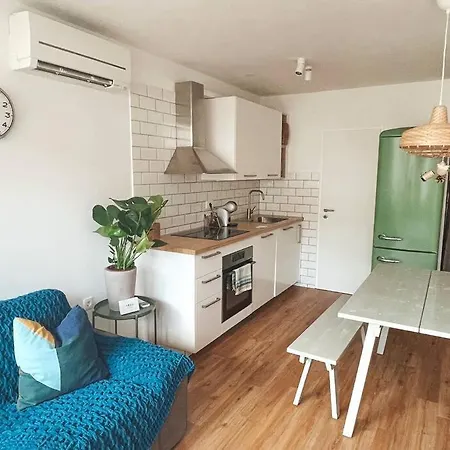 City Chic Trnovo Hideaway For 5, Family Friendly Apartment Ljubljana Exterior photo
