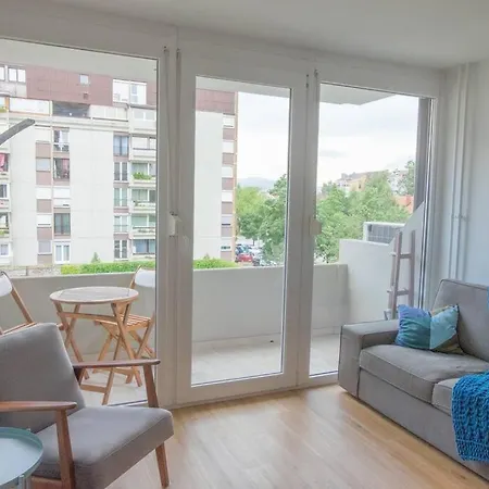 City Chic Trnovo Hideaway For 5, Family Friendly Apartment Ljubljana Exterior photo